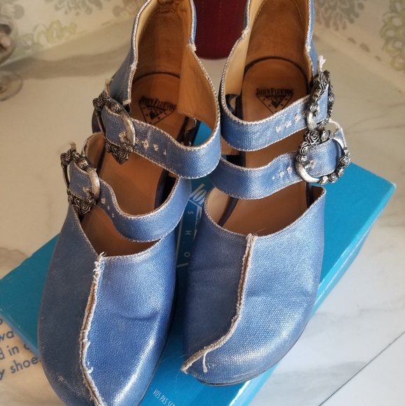 John Fluvogs - Picture 2 of 6